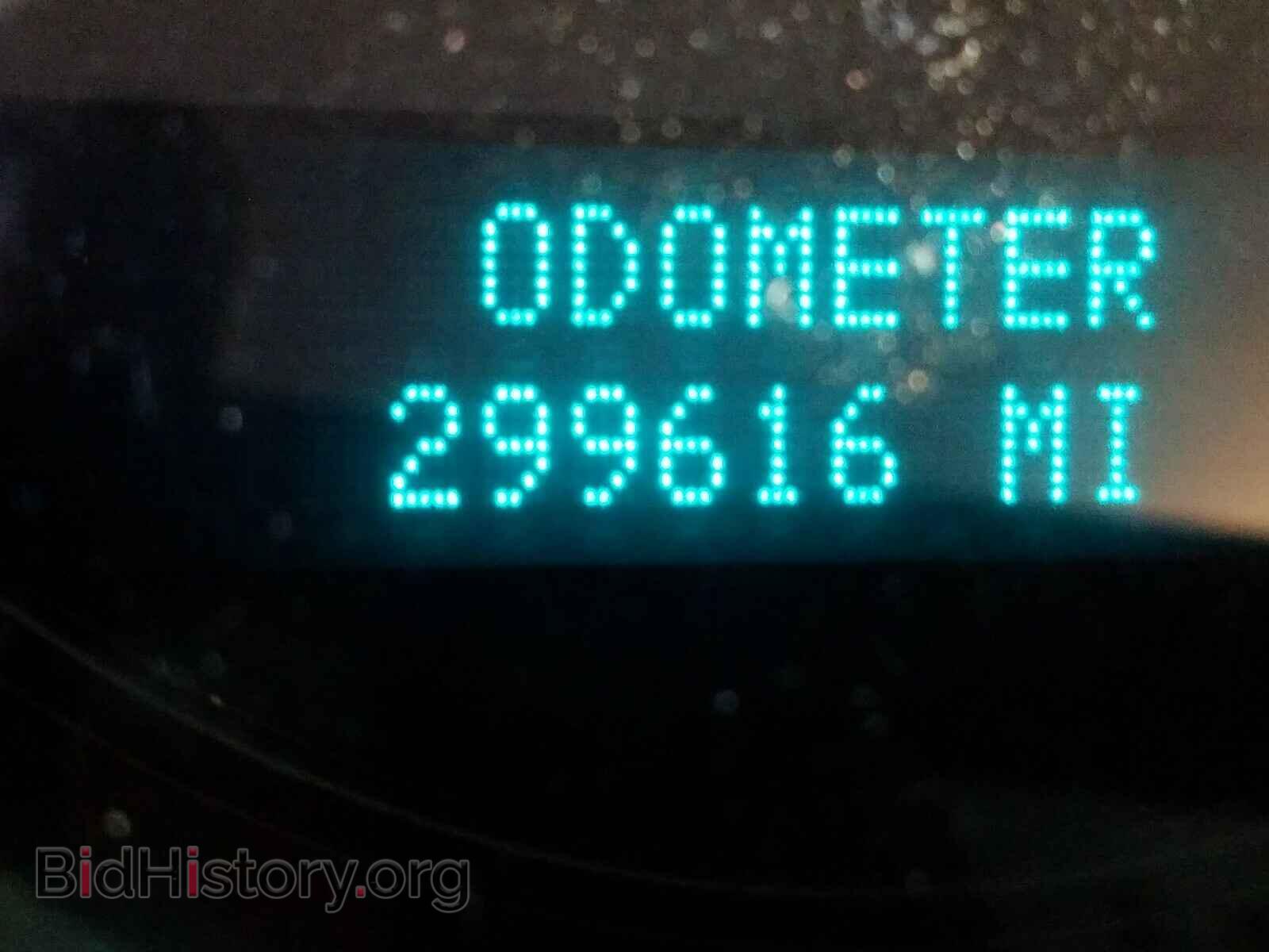 2008 CHEVROLET SILVERADO - VIN: 1GCEC19X28Z227975 - Фото 8