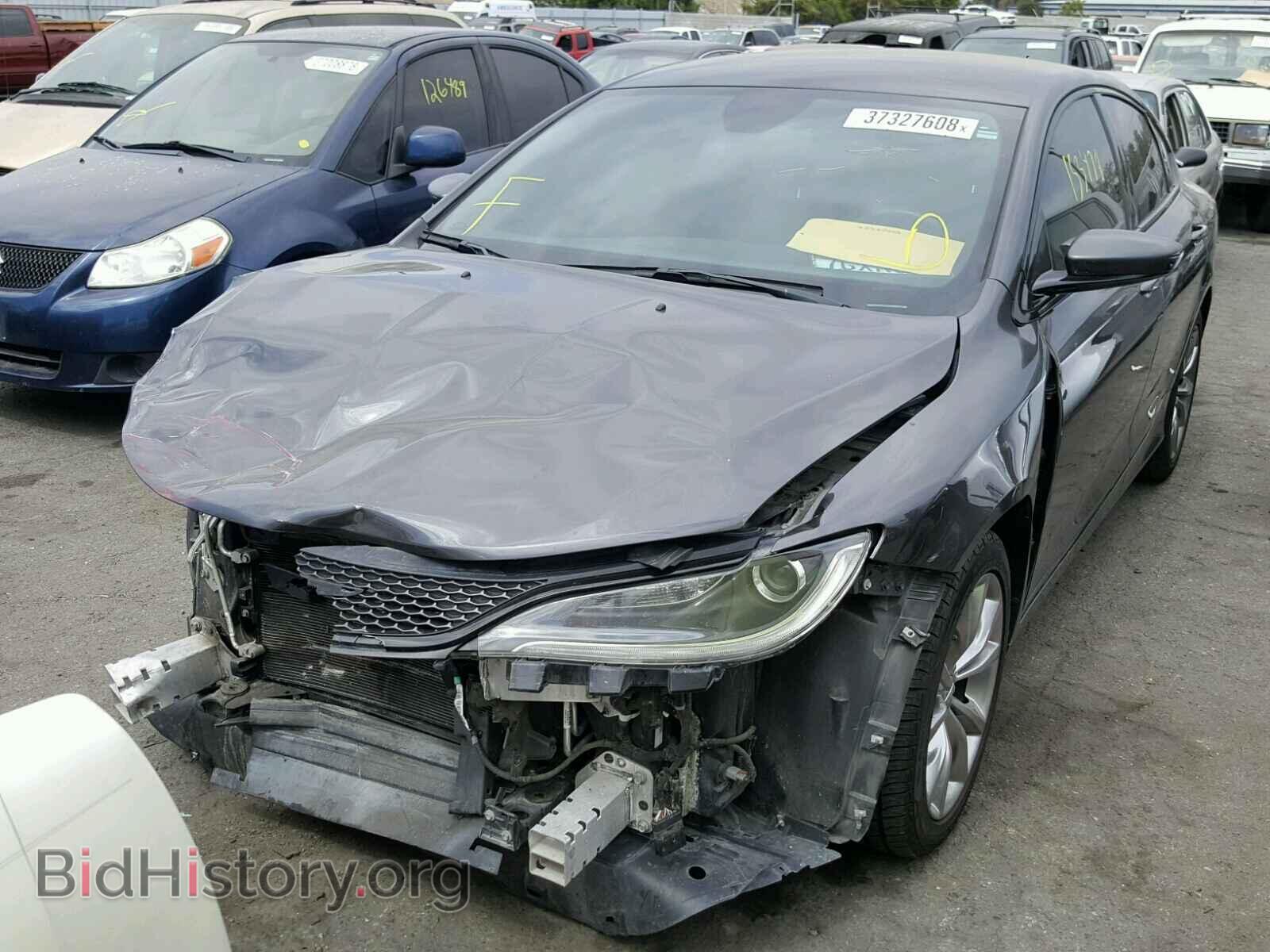 2015 CHRYSLER 200 - VIN: 1C3CCCBB9FN532058 - Фото 2