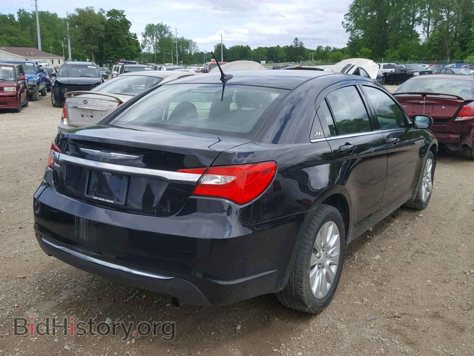 2012 CHRYSLER 200 - VIN: 1C3CCBAB0CN145518 - Фото 4
