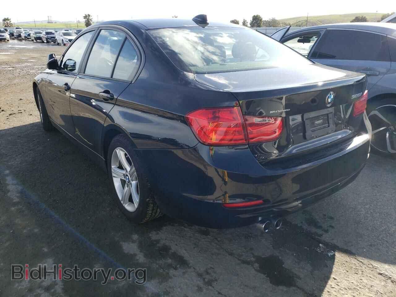 2013 BMW 3 SERIES - VIN: WBA3C1C5XDF439496 - Фото 2