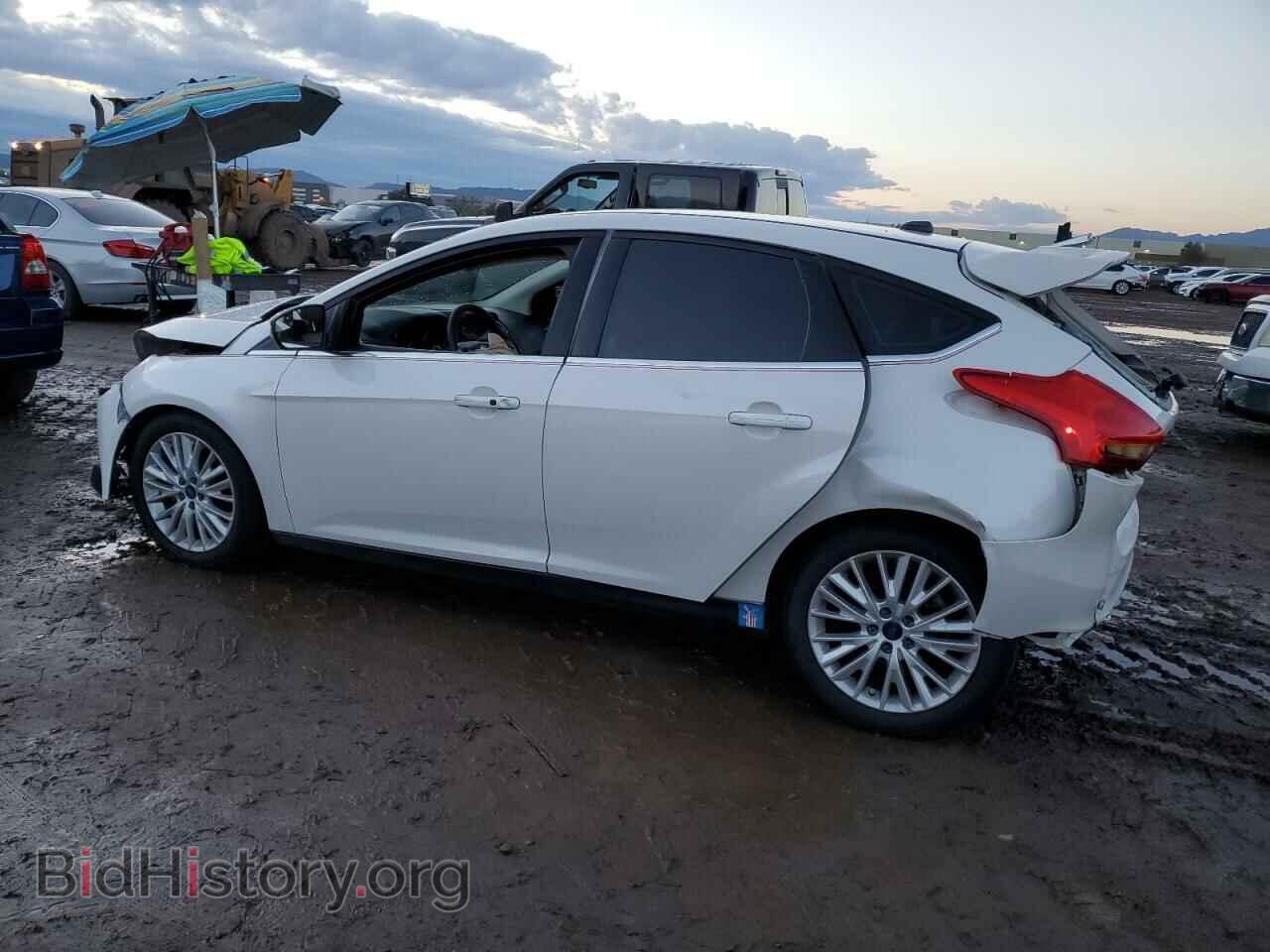 2016 FORD FOCUS - VIN: 1FADP3N24GL405849 - Фото 2