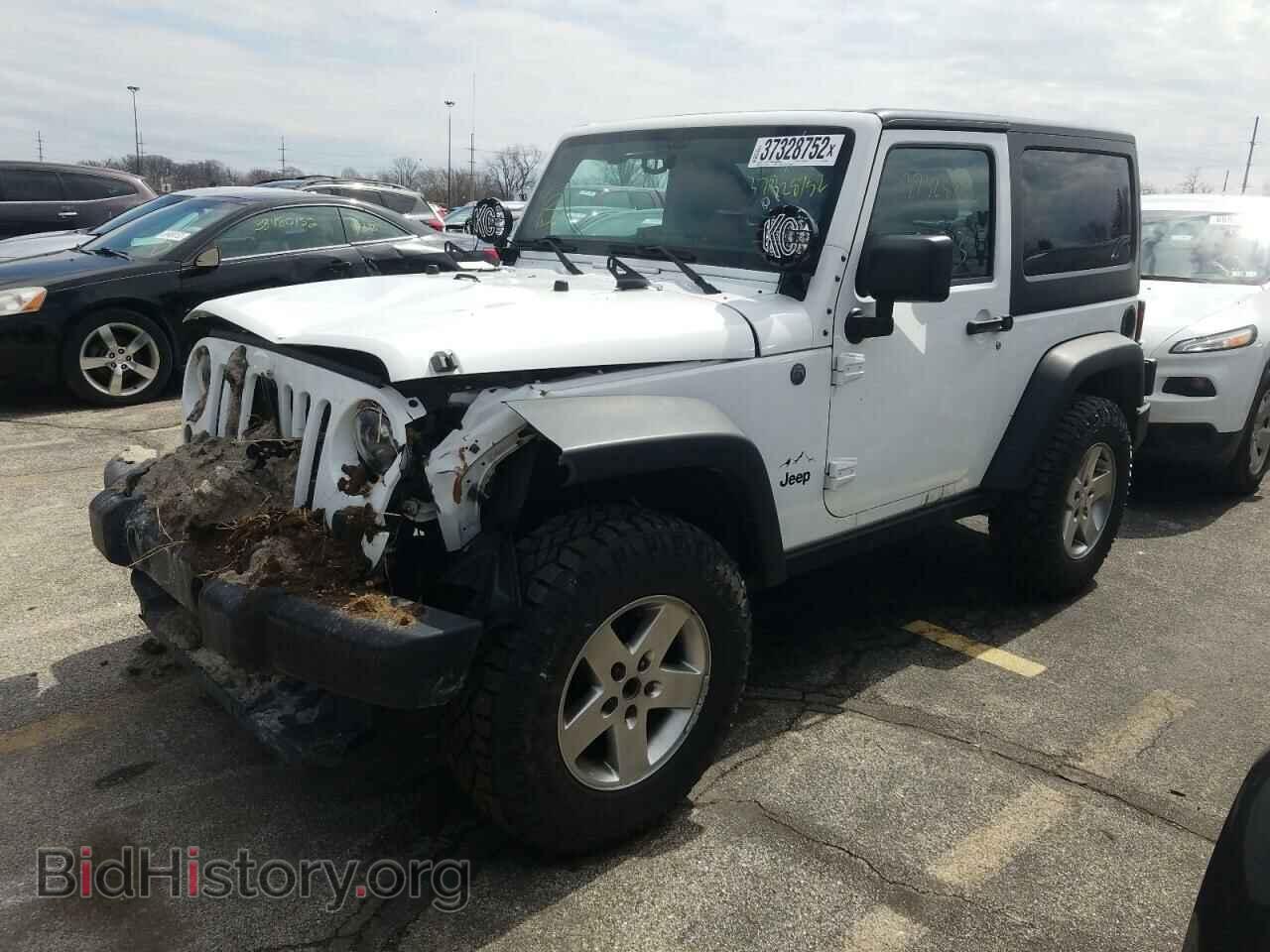 2011 JEEP WRANGLER - VIN: 1J4AA2D14BL594345 - Фото 2