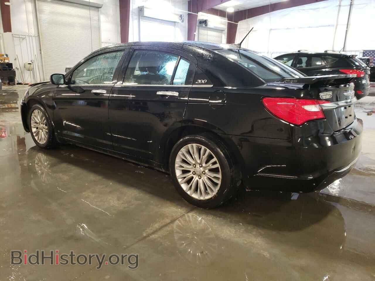 2013 CHRYSLER 200 - VIN: 1C3CCBCG5DN649413 - Фото 2
