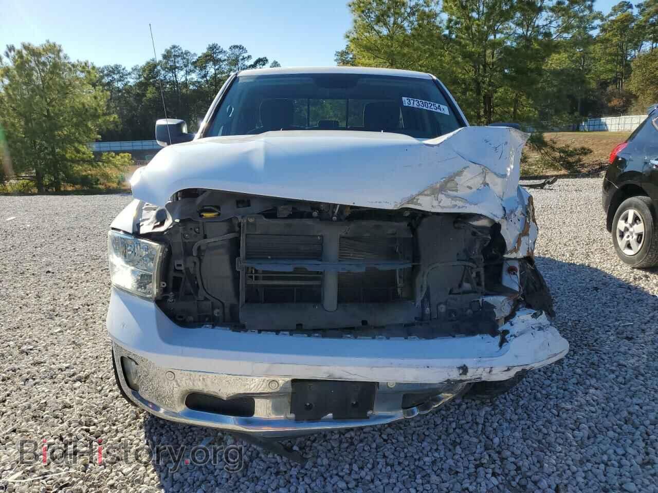 2019 RAM 1500 - VIN: 1C6RR7LT1KS578215 - Фото 5