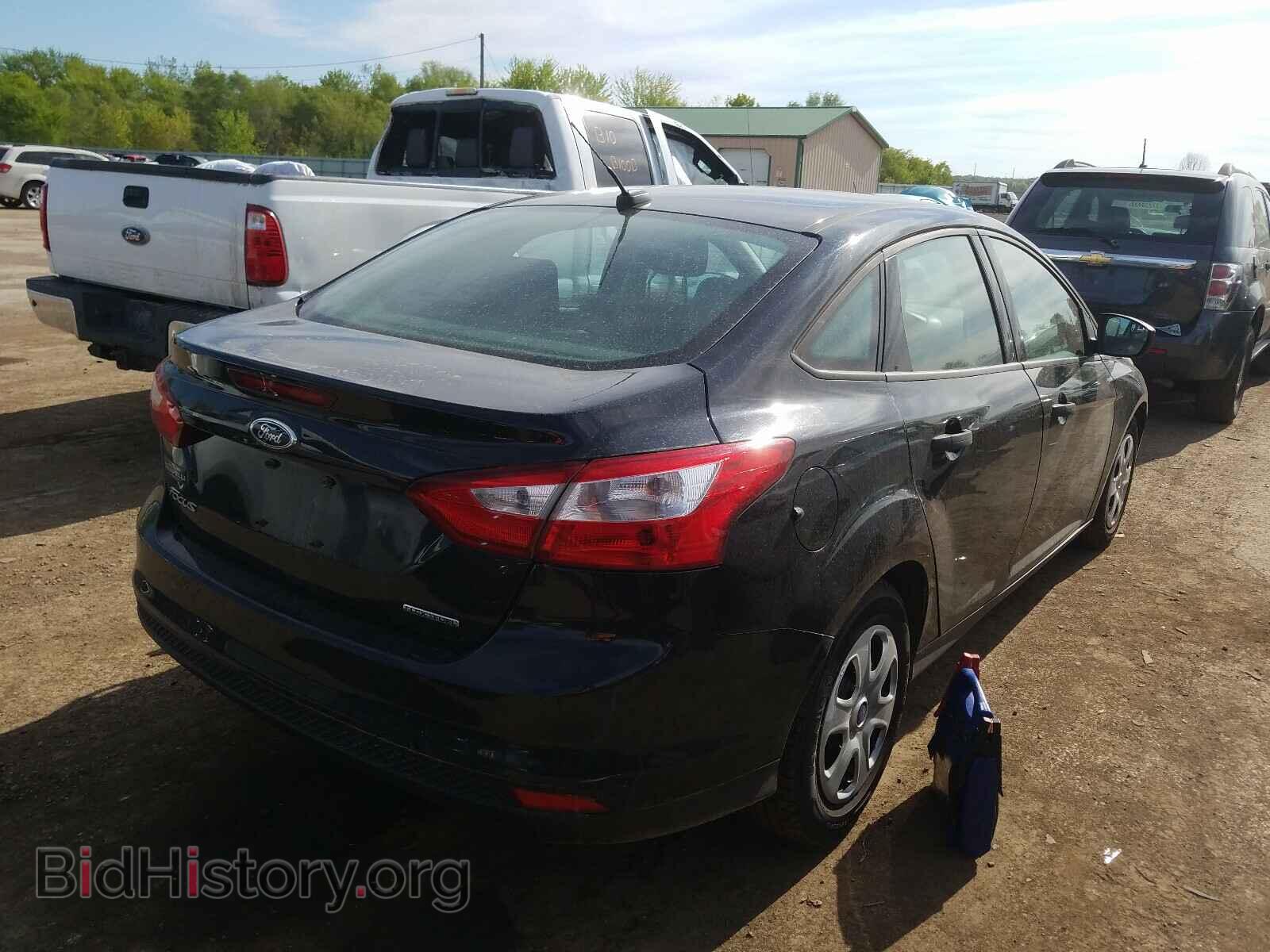 2013 FORD FOCUS - VIN: 1FADP3E24DL143083 - Фото 4
