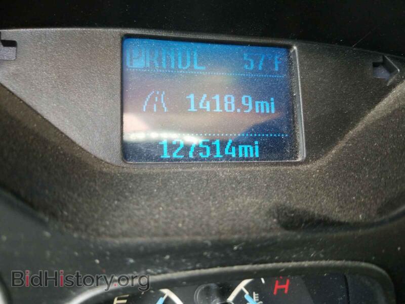 2013 Ford FOCUS (VIN 1FADP3E24DL143083) — photo 8 of 9