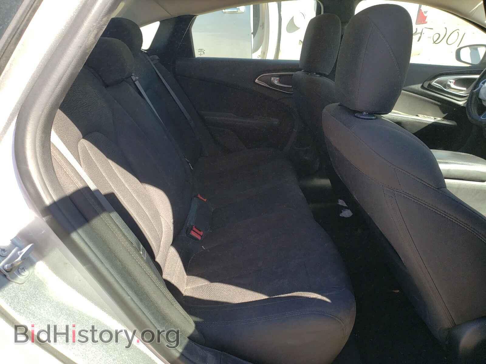 2015 CHRYSLER 200 - VIN: 1C3CCCAB0FN697689 - Фото 6