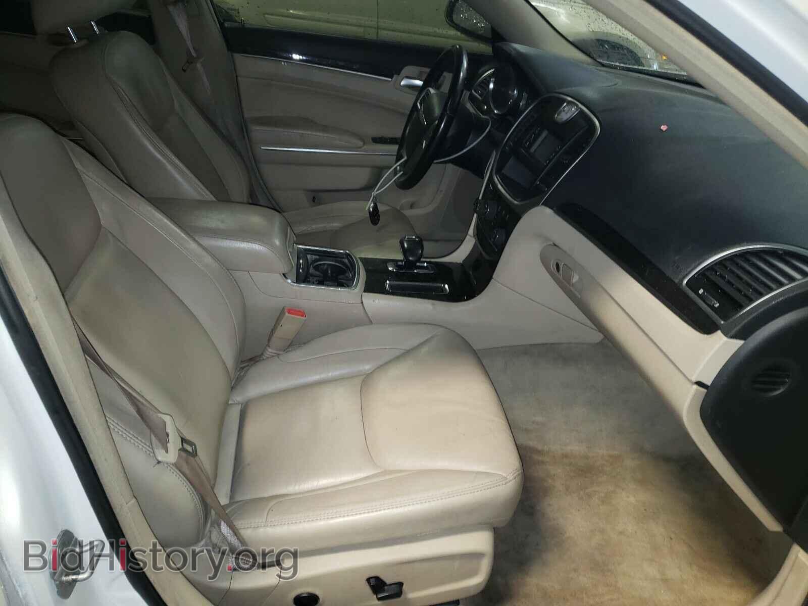 2012 CHRYSLER 300 - VIN: 2C3CCACG4CH138986 - Фото 5