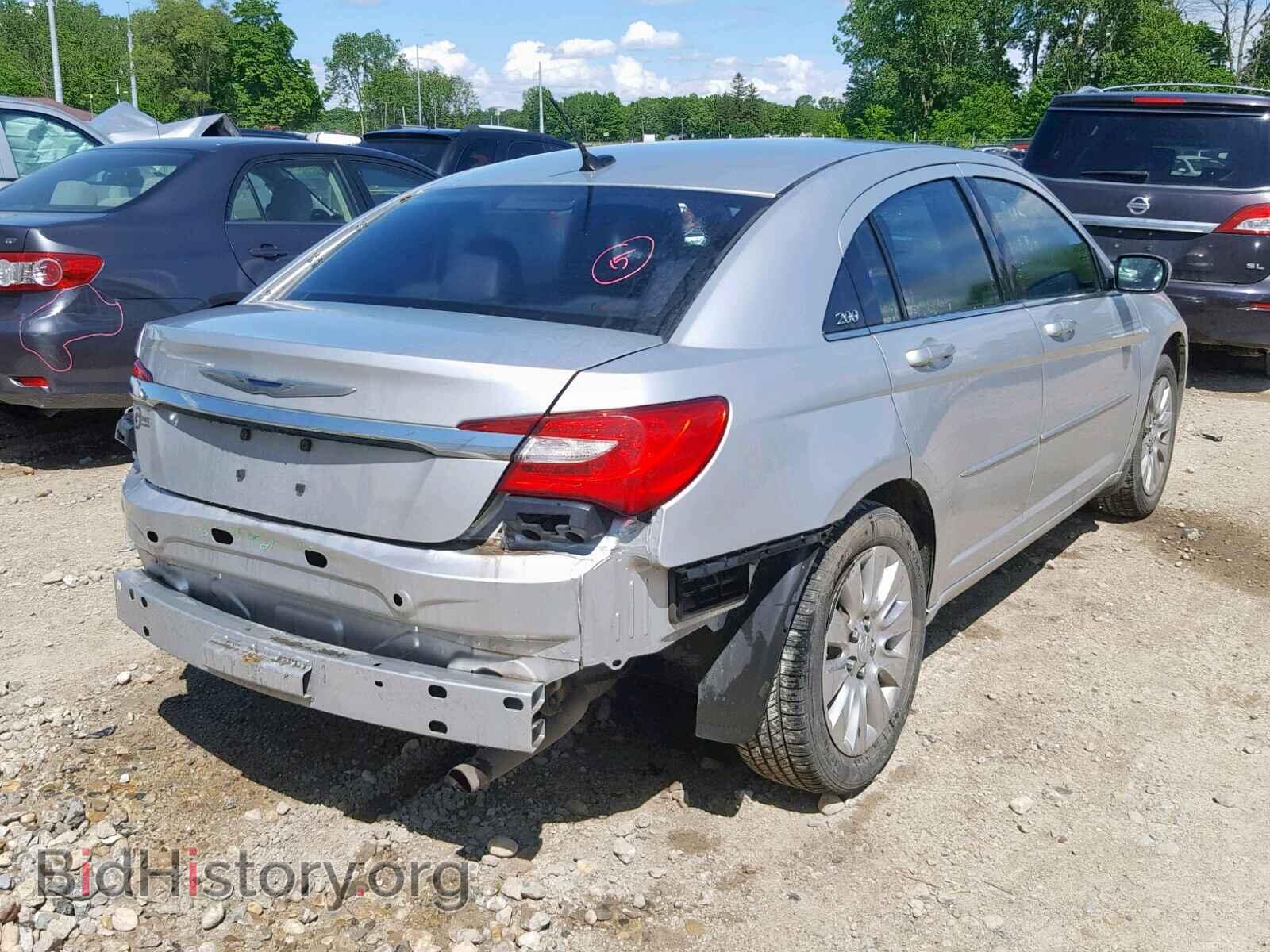 2012 CHRYSLER 200 - VIN: 1C3CCBAB4CN190753 - Фото 4