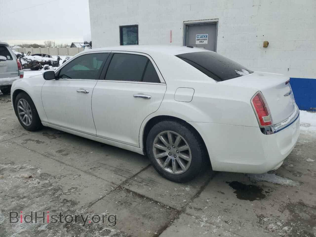 2012 CHRYSLER 300 - VIN: 2C3CCACG6CH138228 - Фото 2