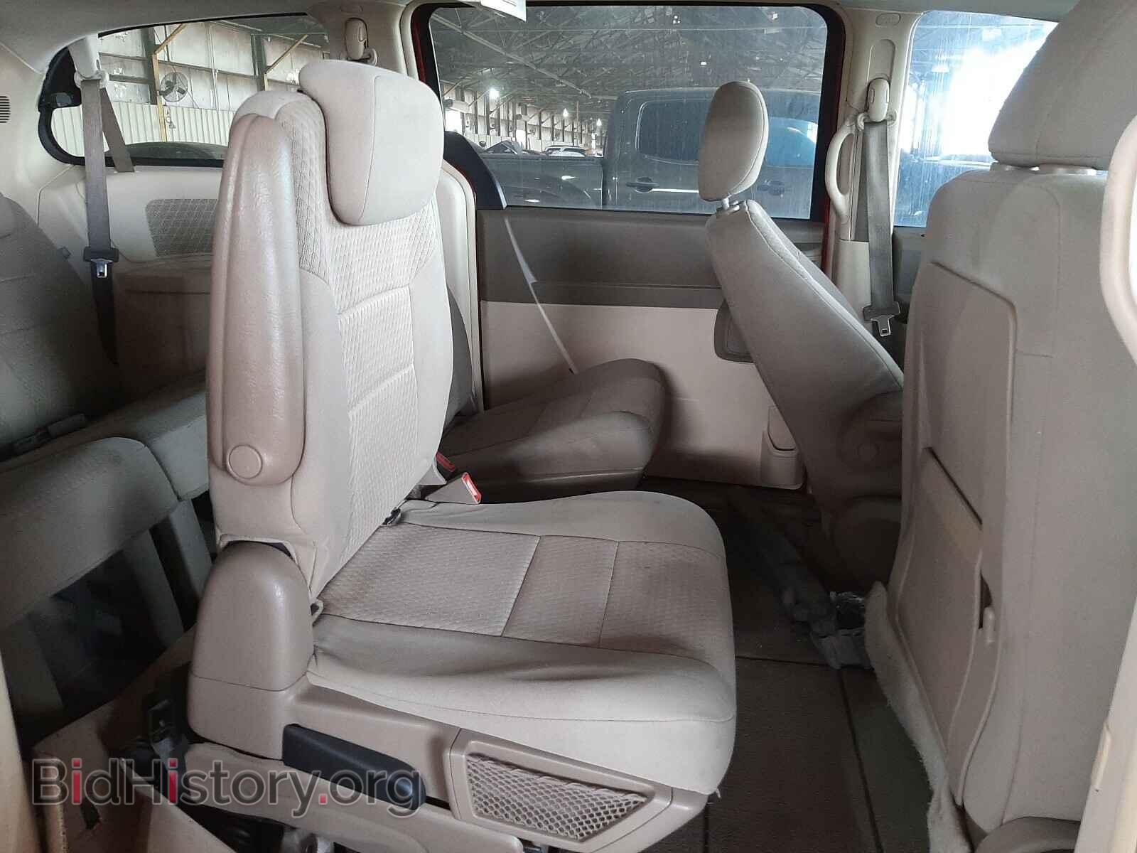 2008 CHRYSLER MINIVAN - VIN: 2A8HR54P68R801538 - Фото 6