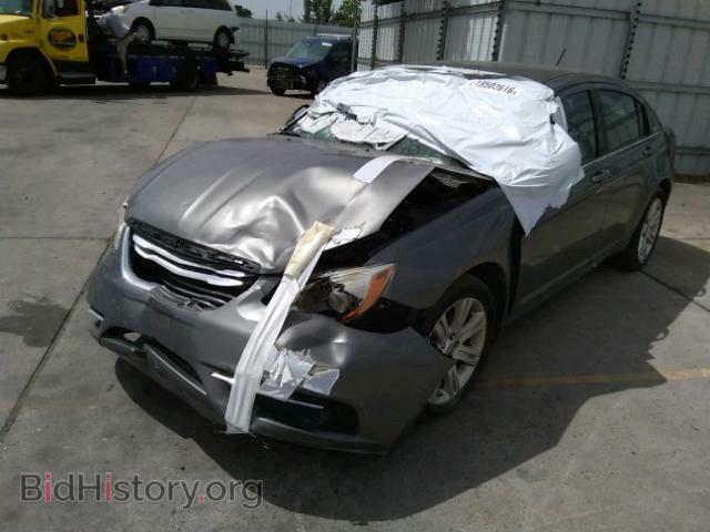 2012 CHRYSLER 200 - VIN: 1C3CCBAB1CN318656 - Фото 2