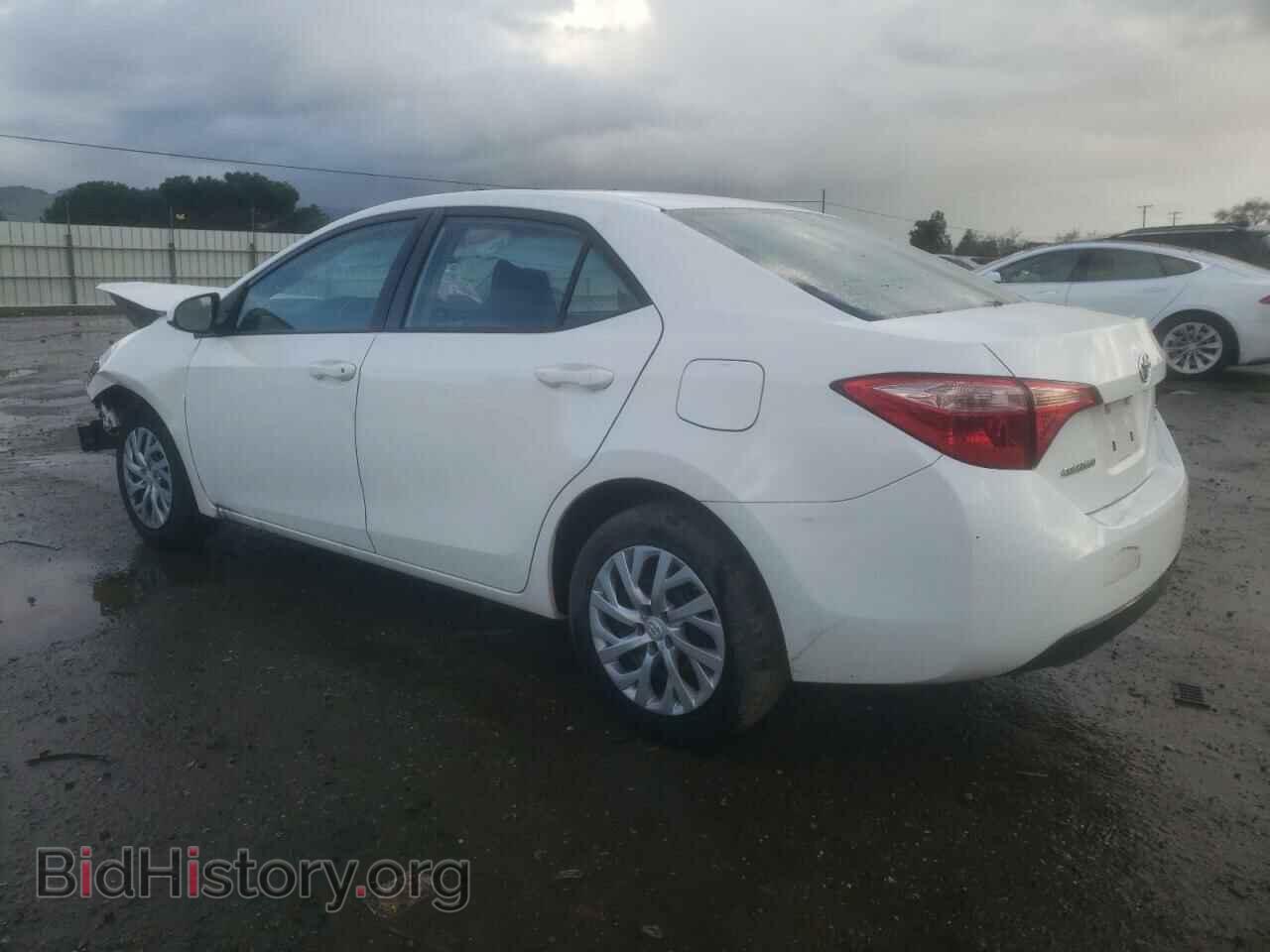 2017 TOYOTA COROLLA - VIN: 5YFBURHE1HP617362 - Фото 2