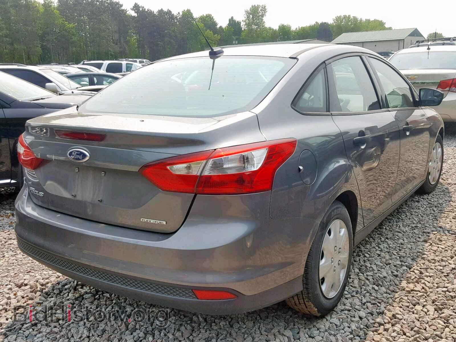 2013 FORD FOCUS - VIN: 1FADP3E23DL381944 - Photo 4