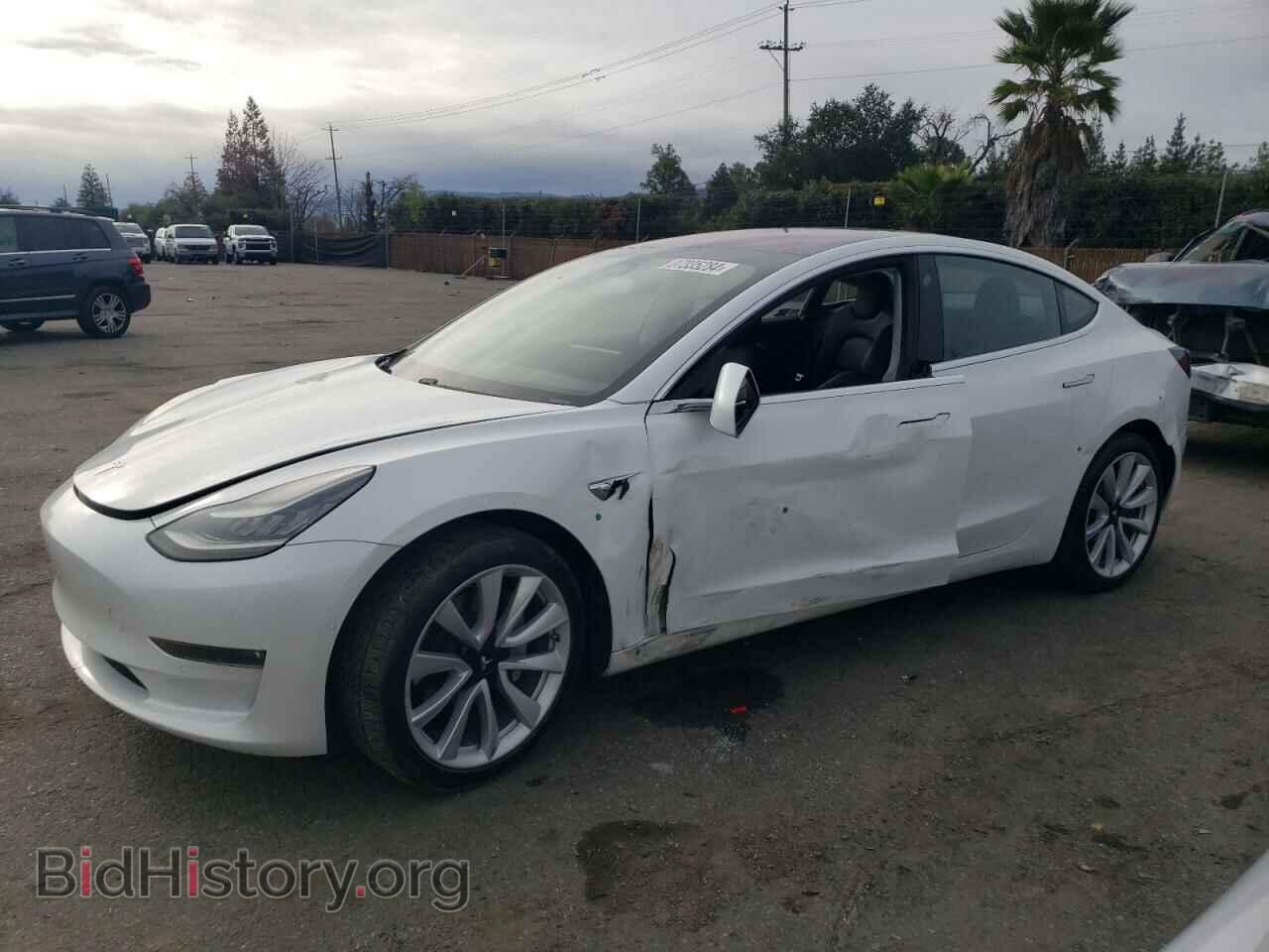 Фотография 5YJ3E1EA4JF164733 - TESLA MODEL 3 2018