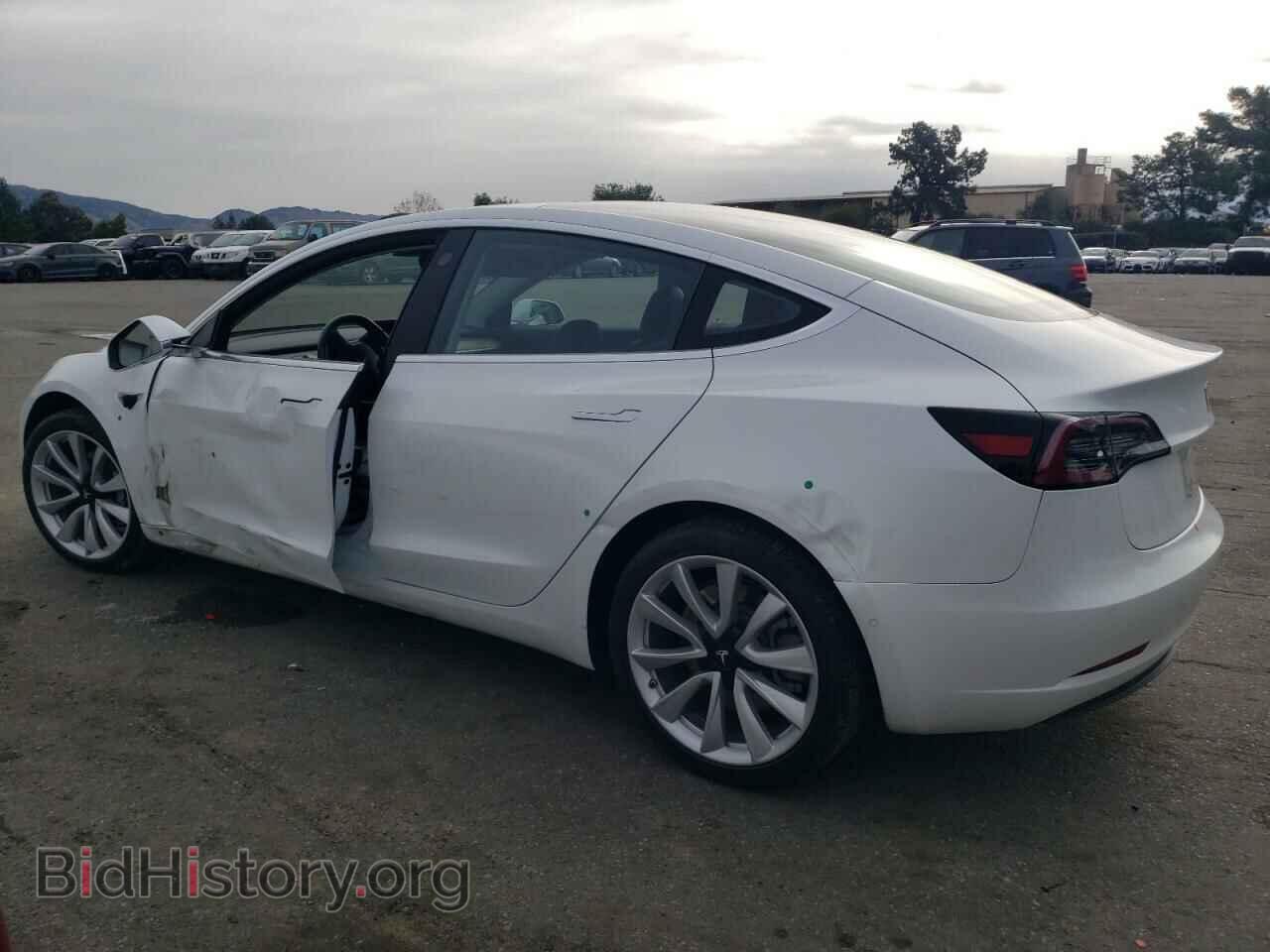 2018 TESLA MODEL 3 - VIN: 5YJ3E1EA4JF164733 - Фото 2