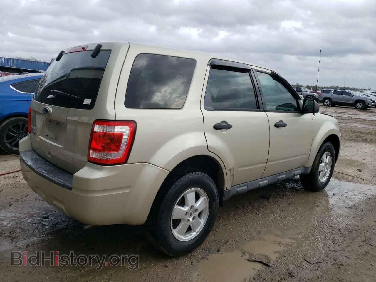 2012 FORD ESCAPE - VIN: 1FMCU0C76CKA71959 - Фото 3