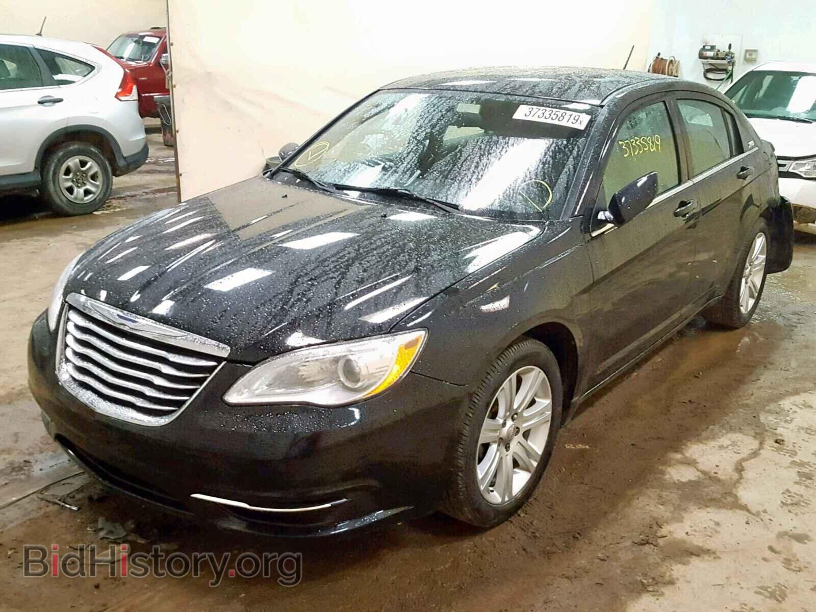 2013 CHRYSLER 200 - VIN: 1C3CCBAB5DN705518 - Photo 2