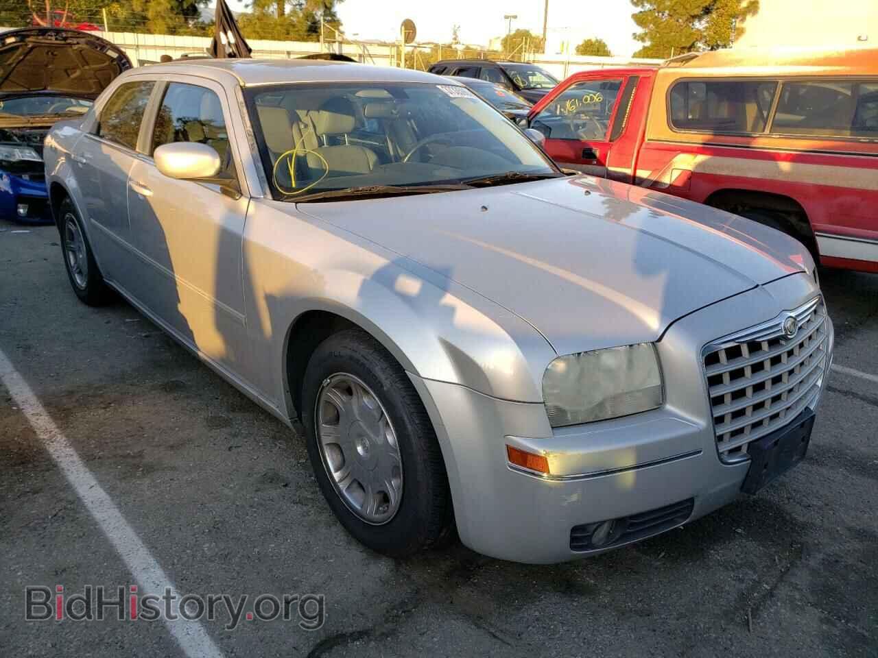 2006 CHRYSLER 300 - VIN: 2C3KA53G96H509637 - Фото 4