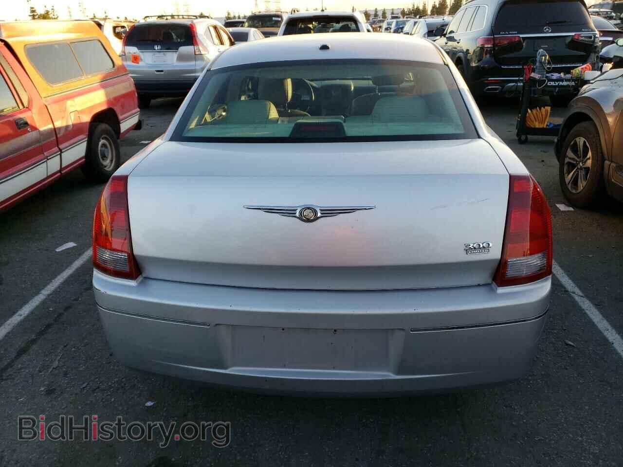 2006 CHRYSLER 300 - VIN: 2C3KA53G96H509637 - Фото 6