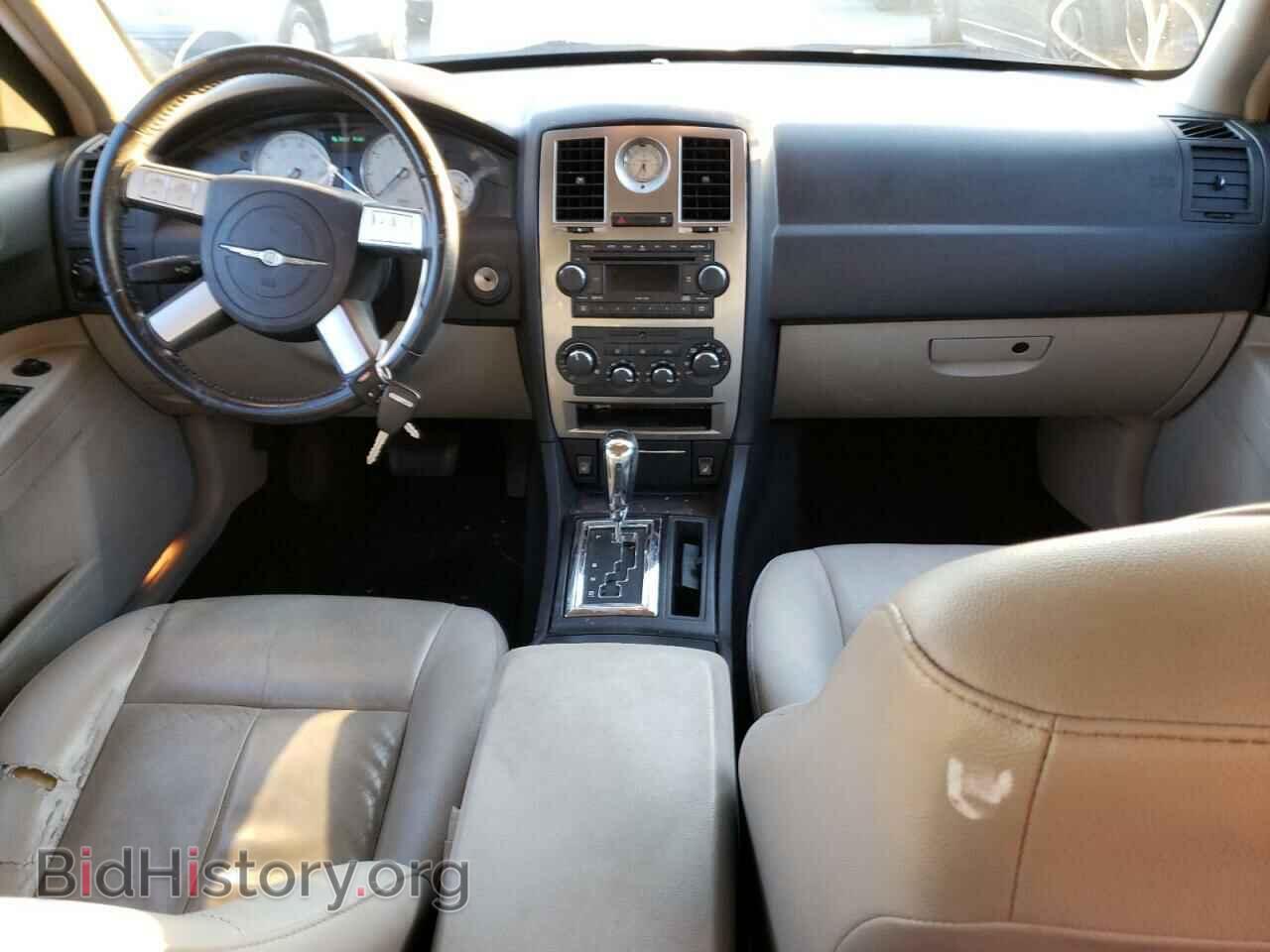 2006 CHRYSLER 300 - VIN: 2C3KA53G96H509637 - Фото 8