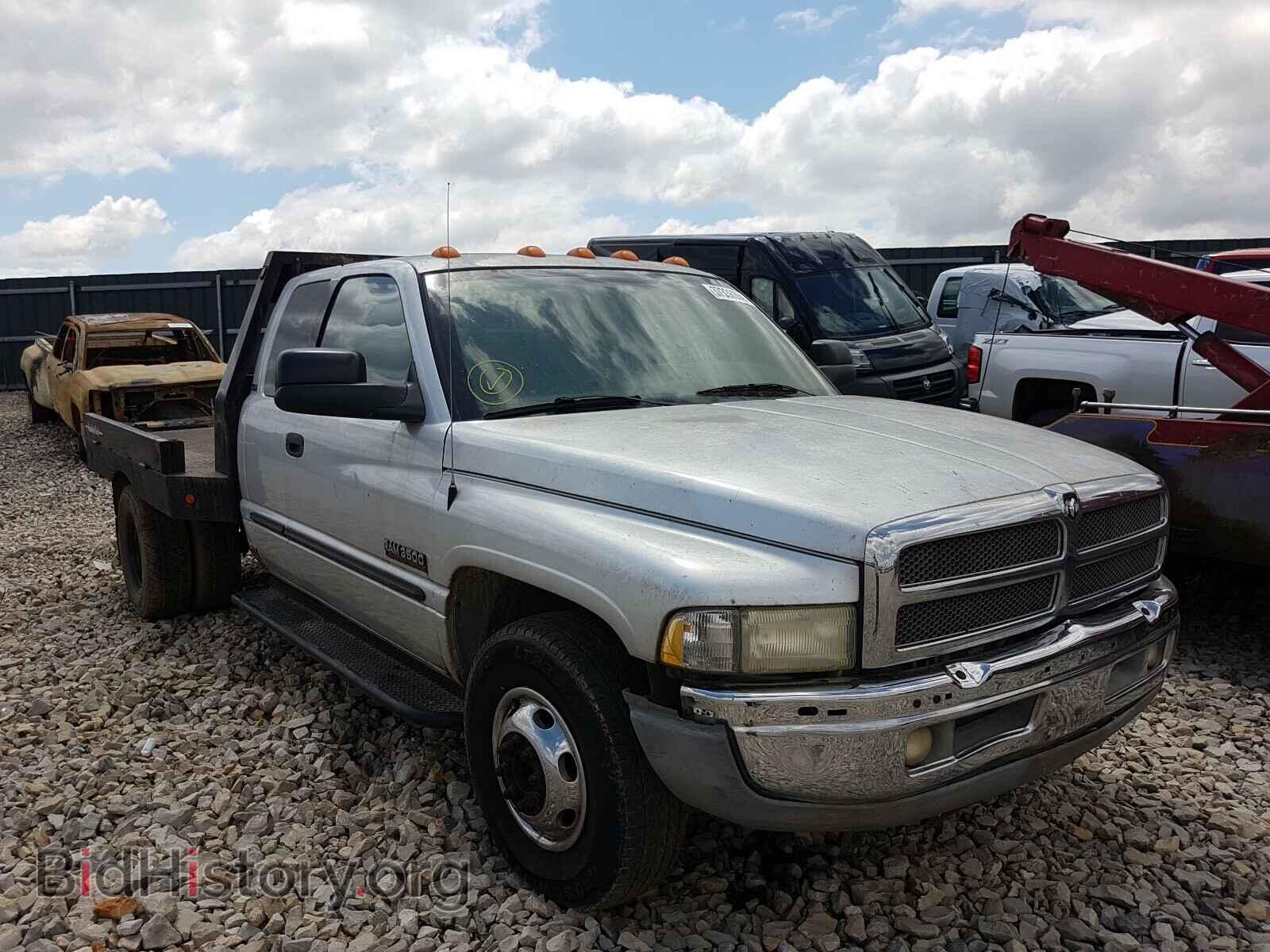 Фотография 3B7MC33C92M218115 - DODGE RAM 3500 2002