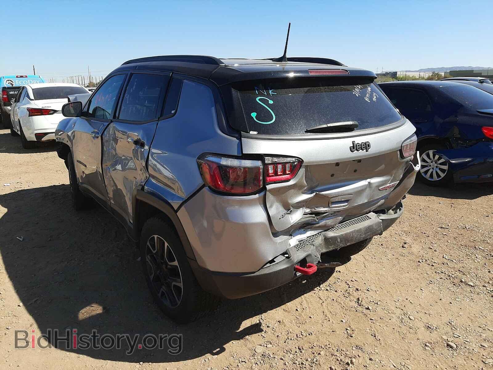 2019 JEEP COMPASS - VIN: 3C4NJDDB7KT733545 - Фото 3