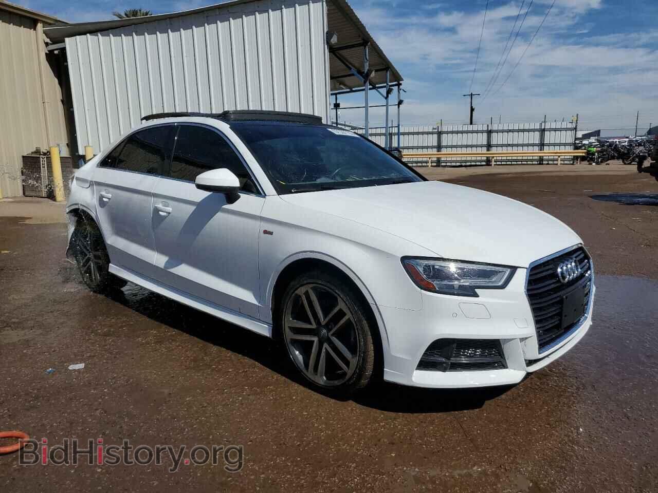 2019 AUDI A3 - VIN: WAUGUGFF6K1020190 - Фото 4