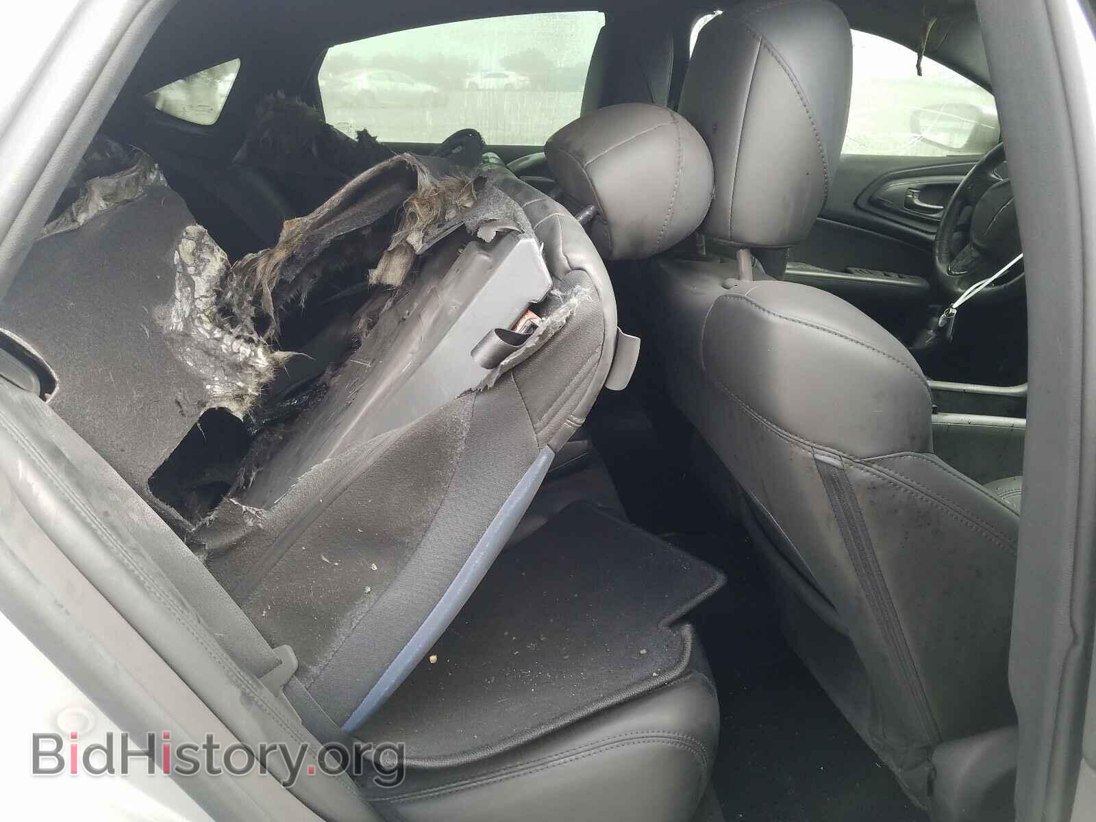 2016 CHRYSLER 200 - VIN: 1C3CCCBB2GN195895 - Фото 6
