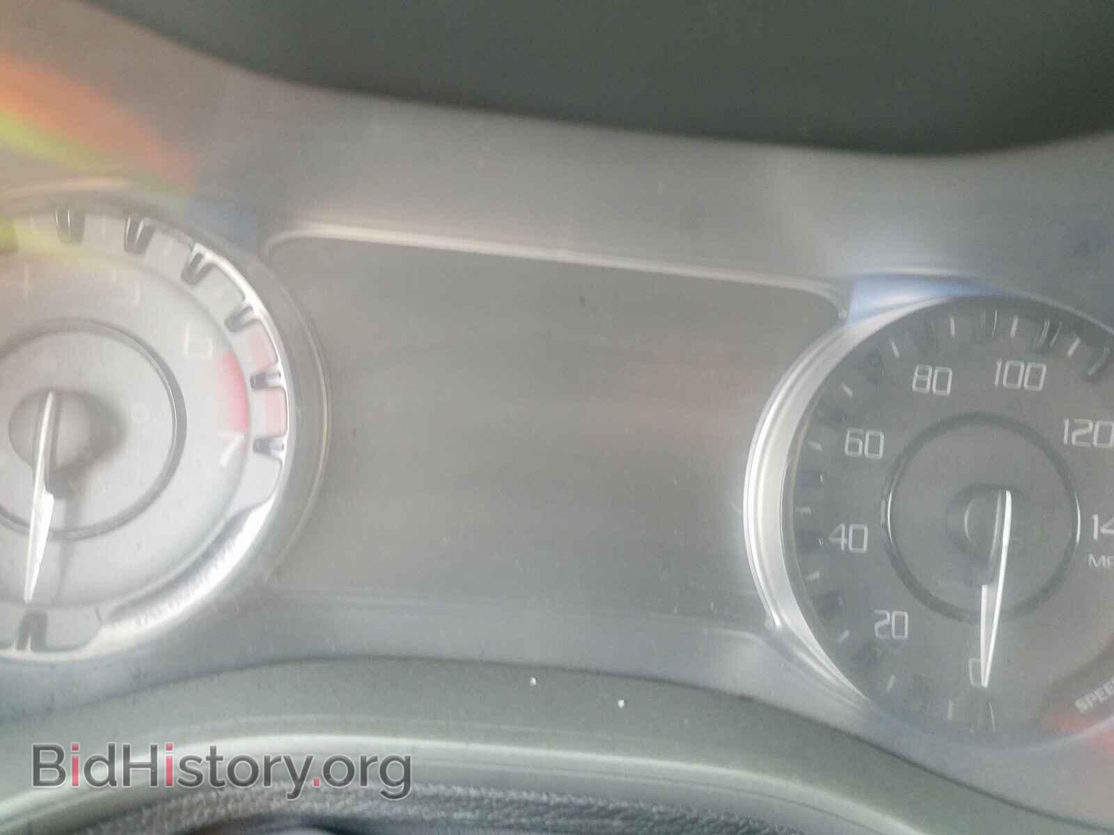 2016 CHRYSLER 200 - VIN: 1C3CCCBB2GN195895 - Фото 8