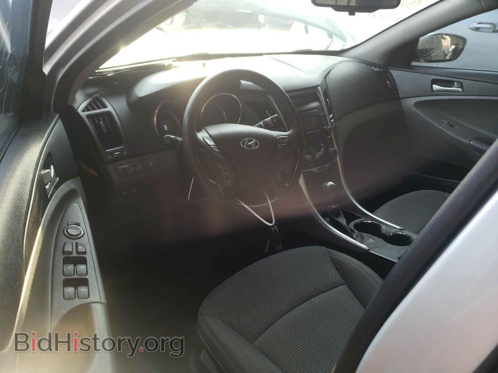 2012 HYUNDAI SONATA - VIN: 5NPEB4AC5CH379021 - Фото 9