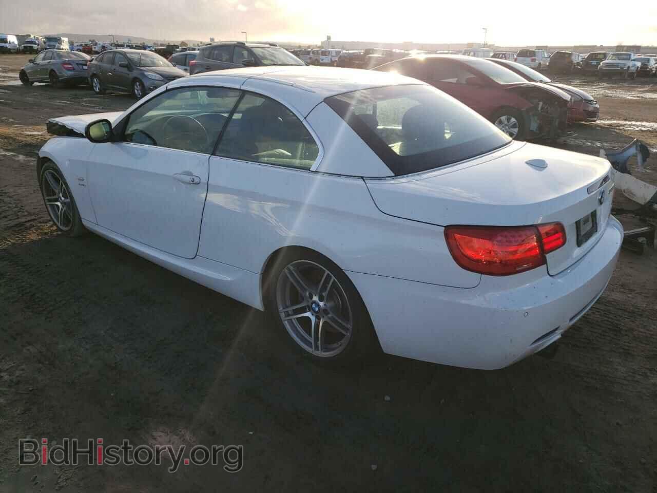 2011 BMW 3 SERIES - VIN: WBADX1C53BE569440 - Фото 2