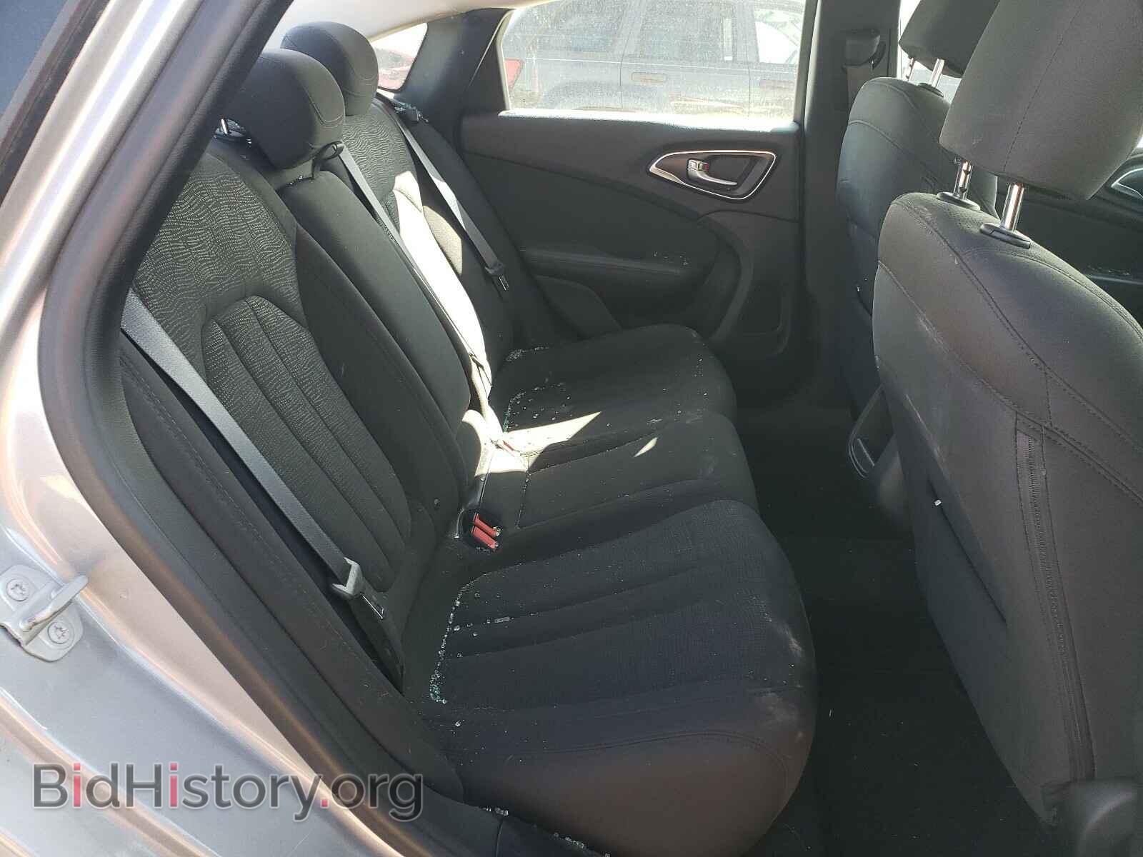 2016 CHRYSLER 200 - VIN: 1C3CCCAB7GN160836 - Фото 6