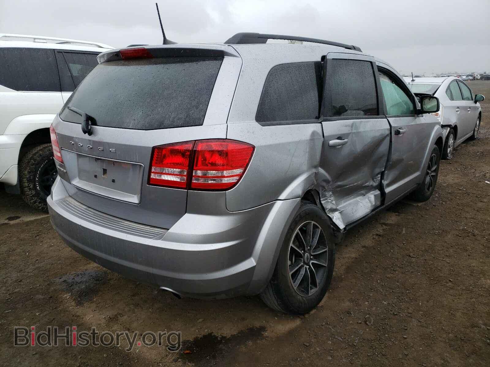 2018 DODGE JOURNEY - VIN: 3C4PDCAB4JT528651 - Фото 4