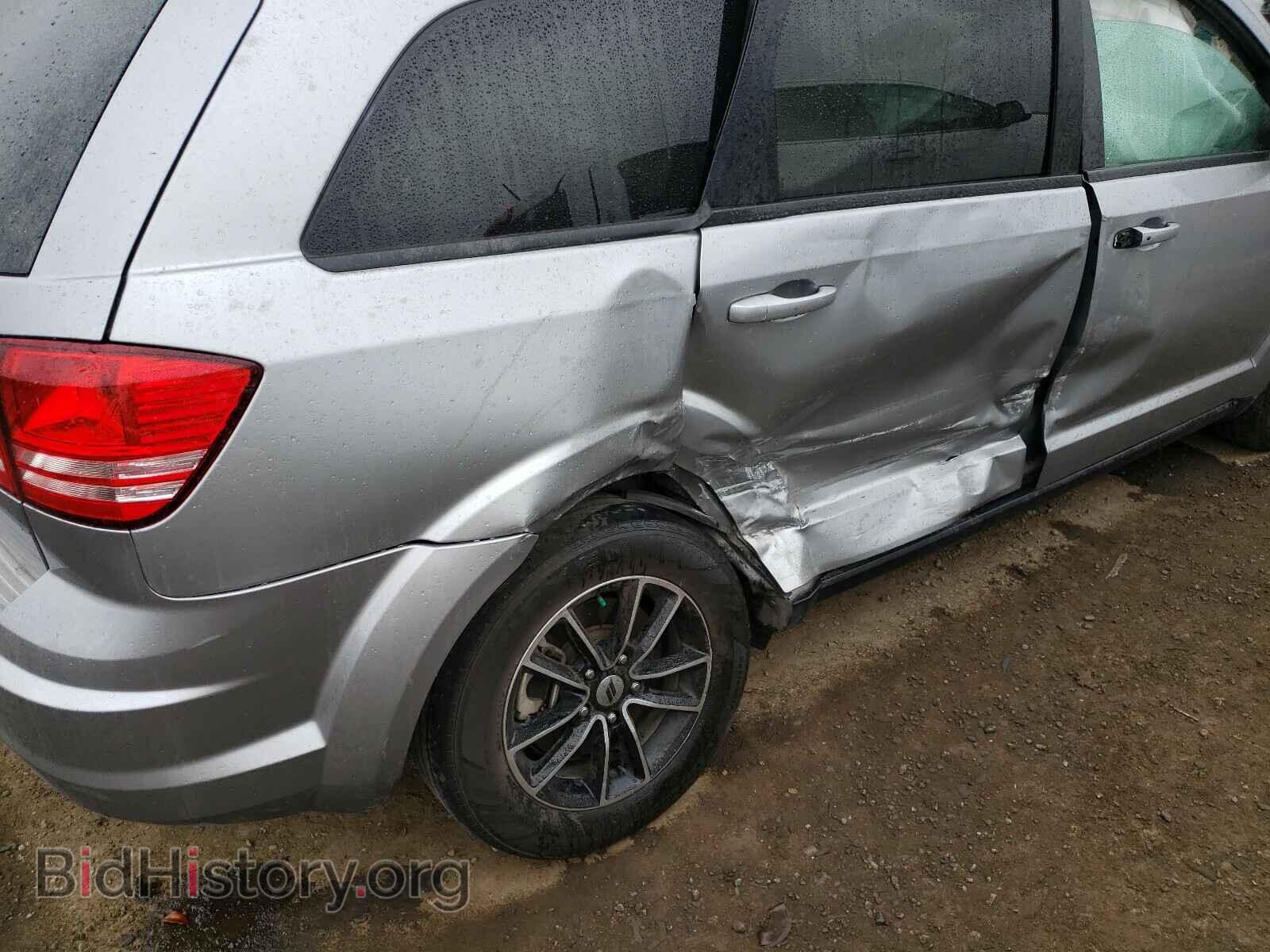2018 DODGE JOURNEY - VIN: 3C4PDCAB4JT528651 - Фото 9