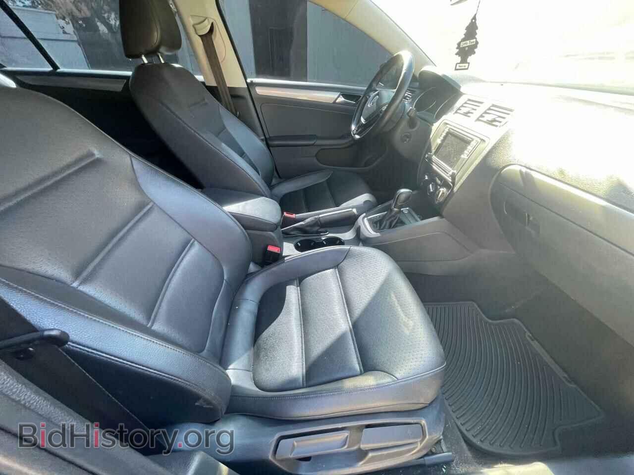 2017 VOLKSWAGEN JETTA - VIN: 3VWDB7AJ3HM225305 - Фото 5