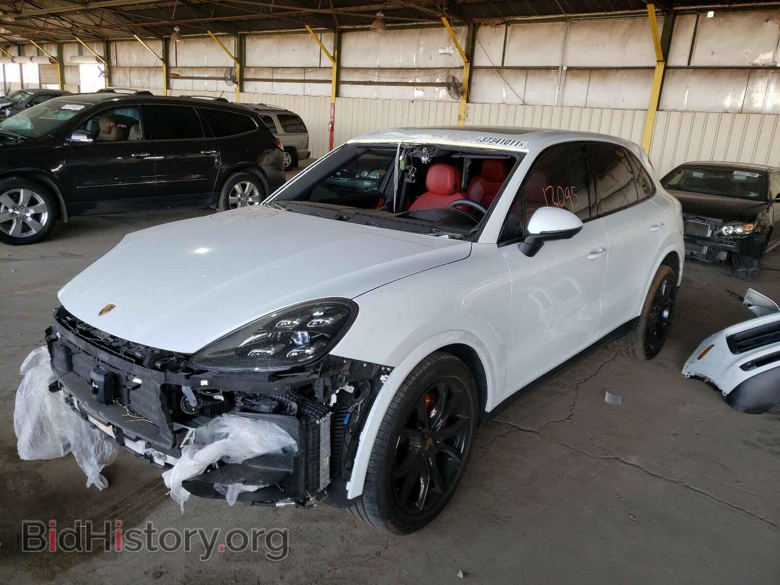 2019 PORSCHE CAYENNE - VIN: WP1AA2AYXKDA14922 - Фото 2