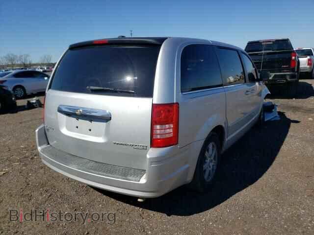 2010 CHRYSLER MINIVAN - VIN: 2A4RR2D15AR374732 - Фото 4