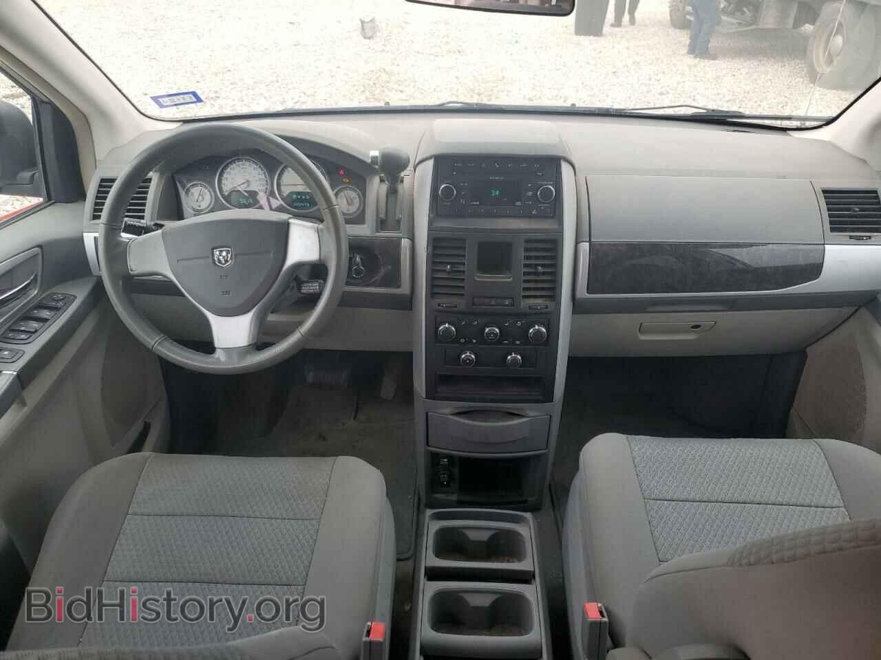 2010 DODGE CARAVAN - VIN: 2D4RN5D19AR433951 - Photo 8