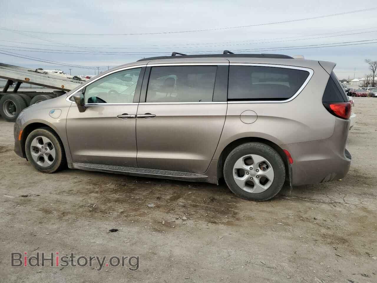 2018 CHRYSLER PACIFICA - VIN: 2C4RC1H76JR118731 - Фото 2