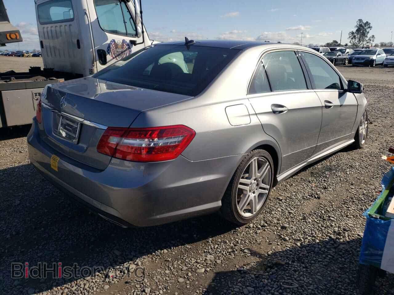 2010 MERCEDES-BENZ E-CLASS - VIN: WDDHF5GB1AA253139 - Фото 3