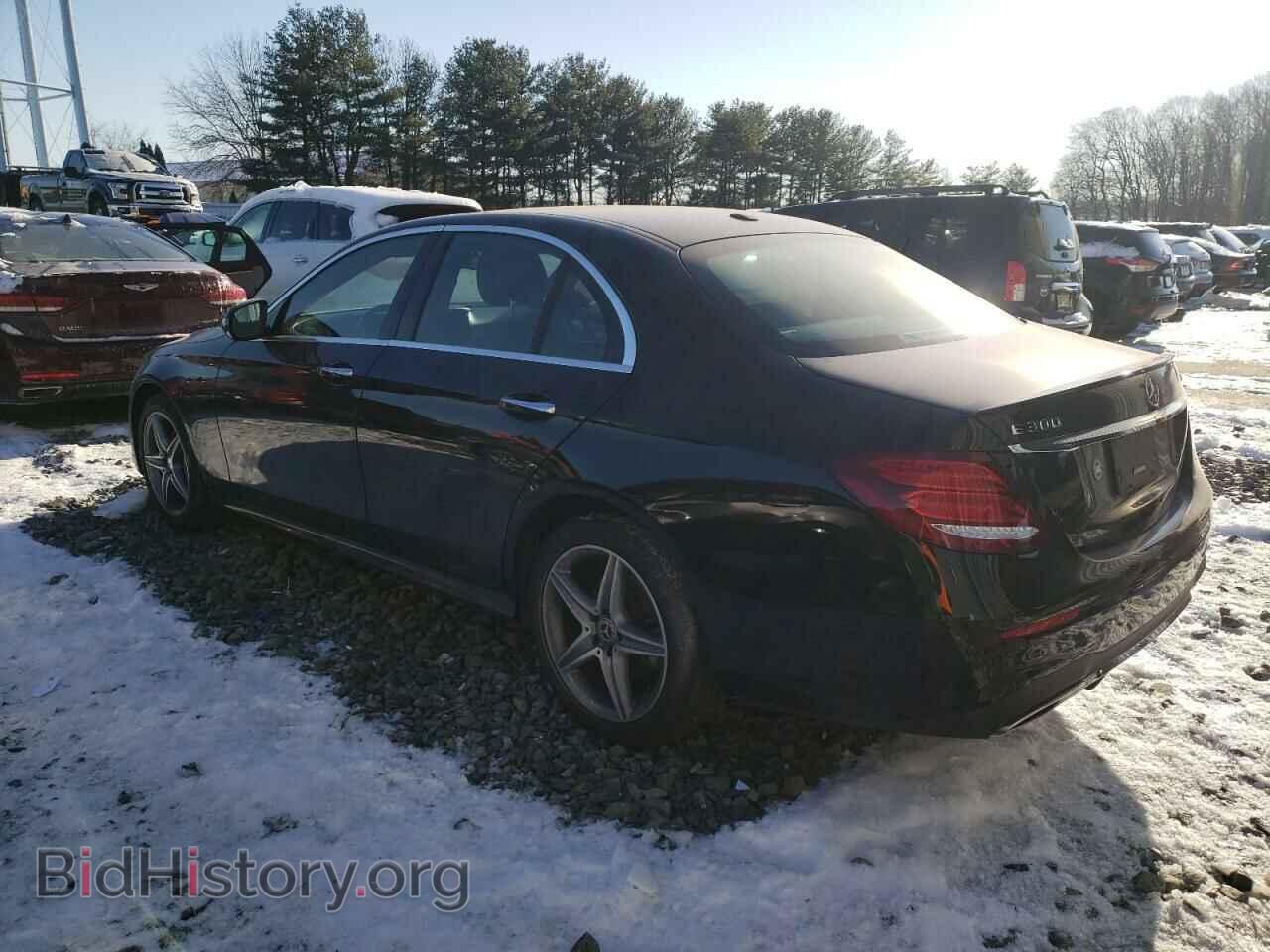2017 MERCEDES-BENZ E-CLASS - VIN: WDDZF4KB7HA259866 - Фото 2
