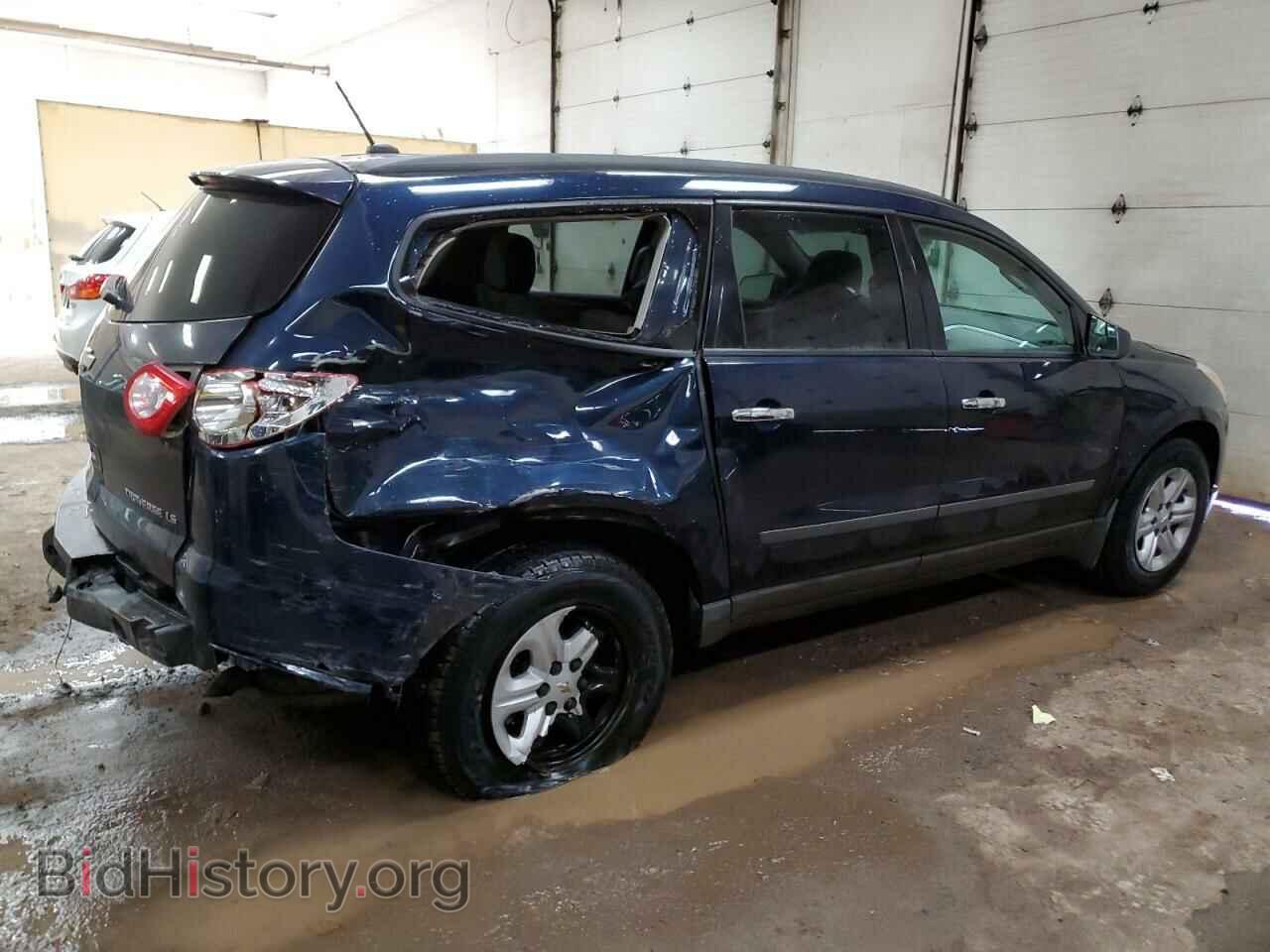 2011 CHEVROLET TRAVERSE - VIN: 1GNKVFEDXBJ279650 - Фото 3