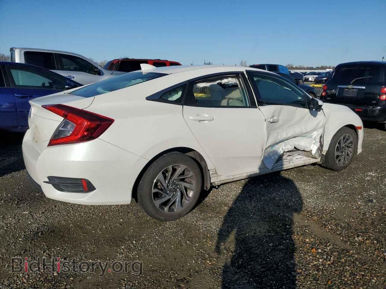2017 HONDA CIVIC - VIN: 19XFC2F73HE228207 - Фото 3