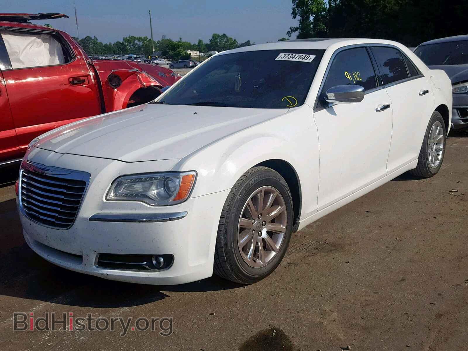 2012 CHRYSLER 300 - VIN: 2C3CCAET2CH261096 - Фото 2