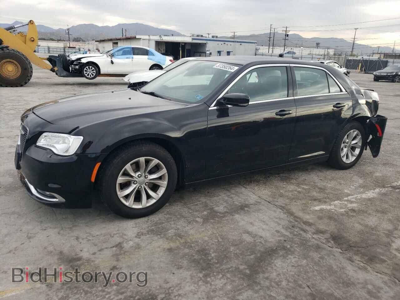 Фотография 2C3CCAAG4GH212724 - CHRYSLER 300 2016