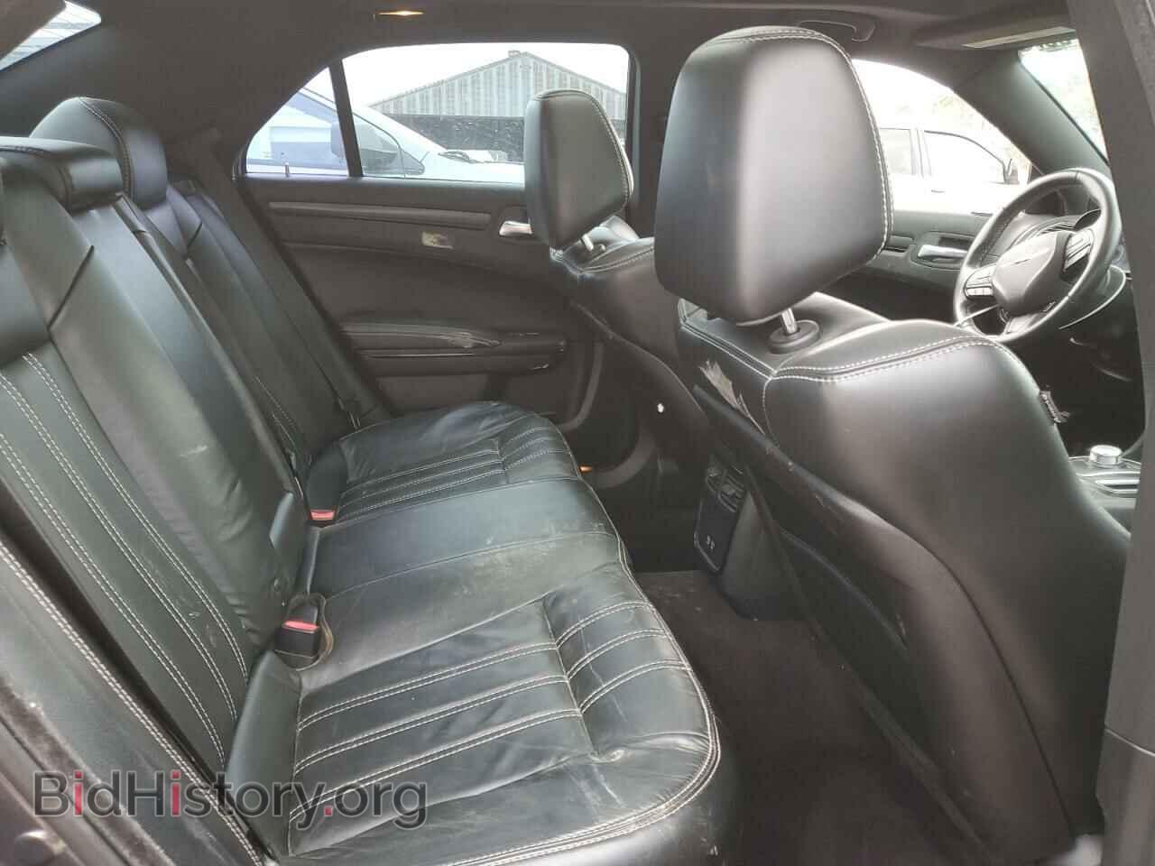 2016 CHRYSLER 300 - VIN: 2C3CCABG6GH282630 - Фото 10