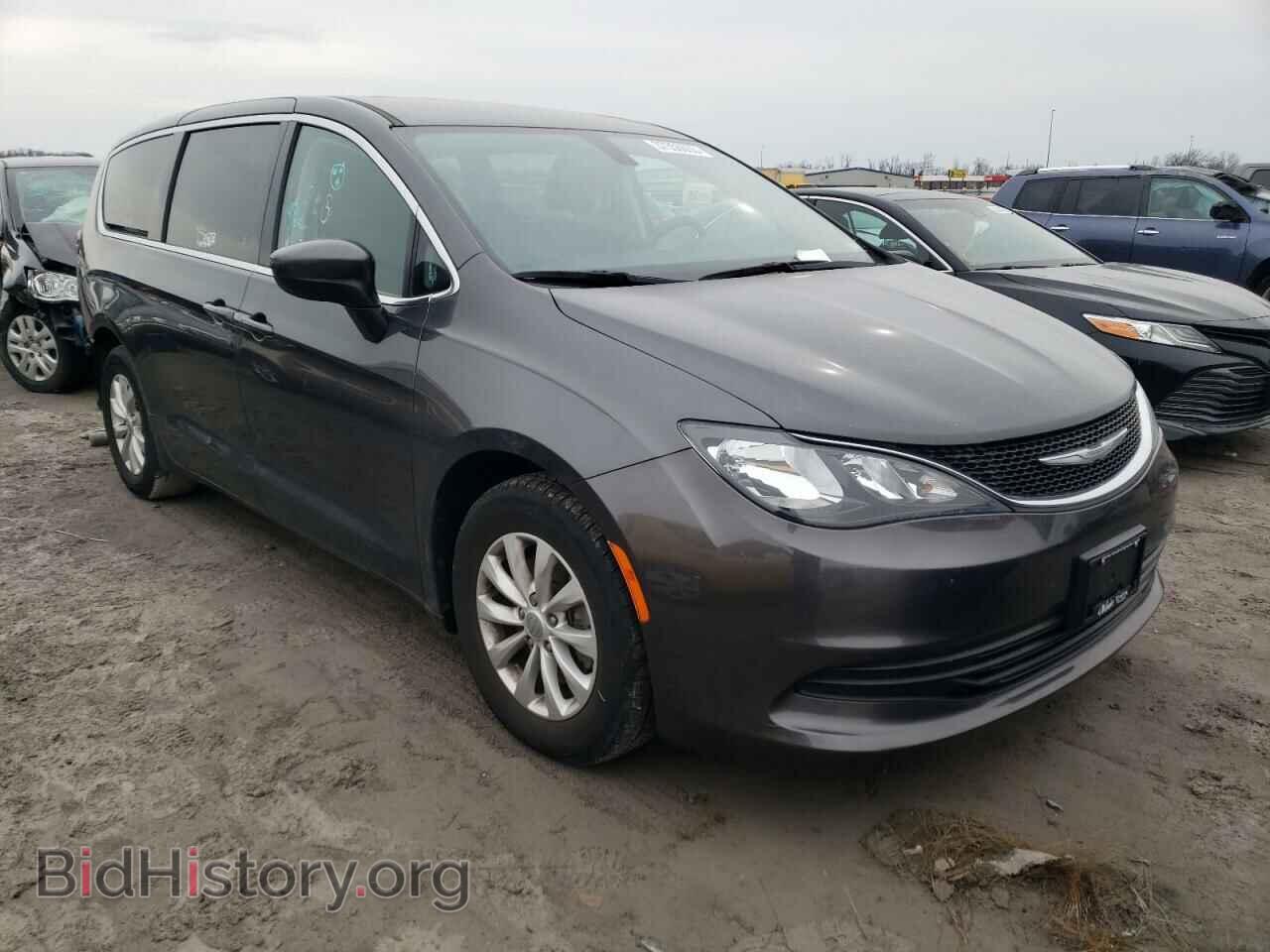 2017 CHRYSLER PACIFICA - VIN: 2C4RC1DGXHR516220 - Photo 4