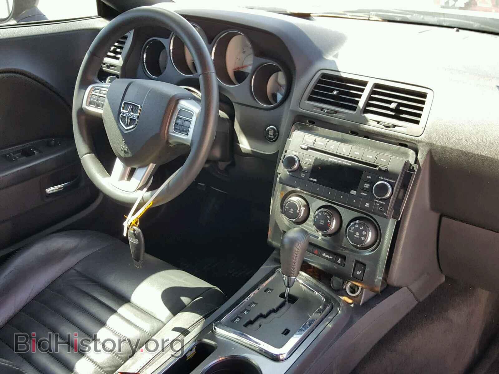 2014 DODGE CHALLENGER - VIN: 2C3CDYAG4EH101979 - Фото 9