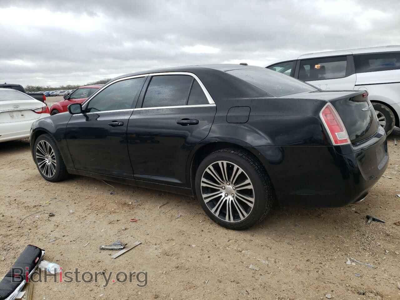 2014 CHRYSLER 300 - VIN: 2C3CCABG9EH143122 - Фото 2